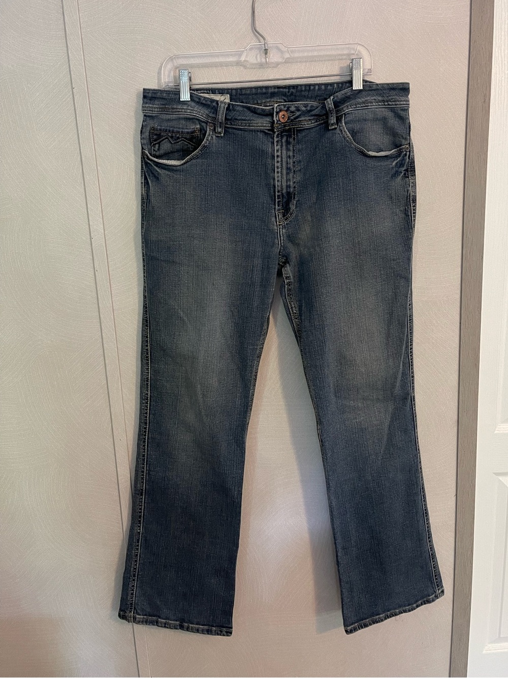 Vintage Y2K Buffalo David Bitton Gordy Bootcut Jeans 36x32 Western Embroidered